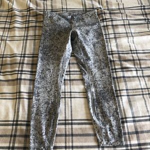 Patterned LuluLemon wunder unders